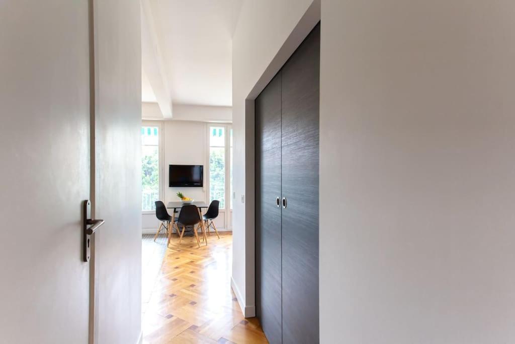 #7 What Else ? Your Own Quiet Terrace In Nice Center 10Min To Beach Exterior photo