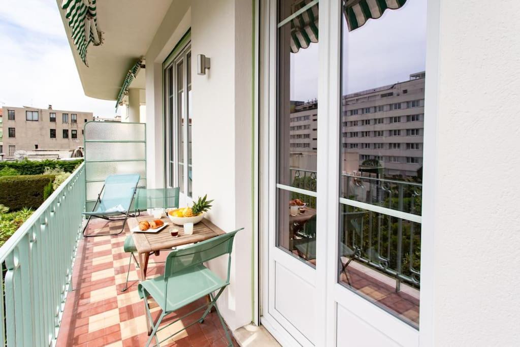 #7 What Else ? Your Own Quiet Terrace In Nice Center 10Min To Beach Exterior photo